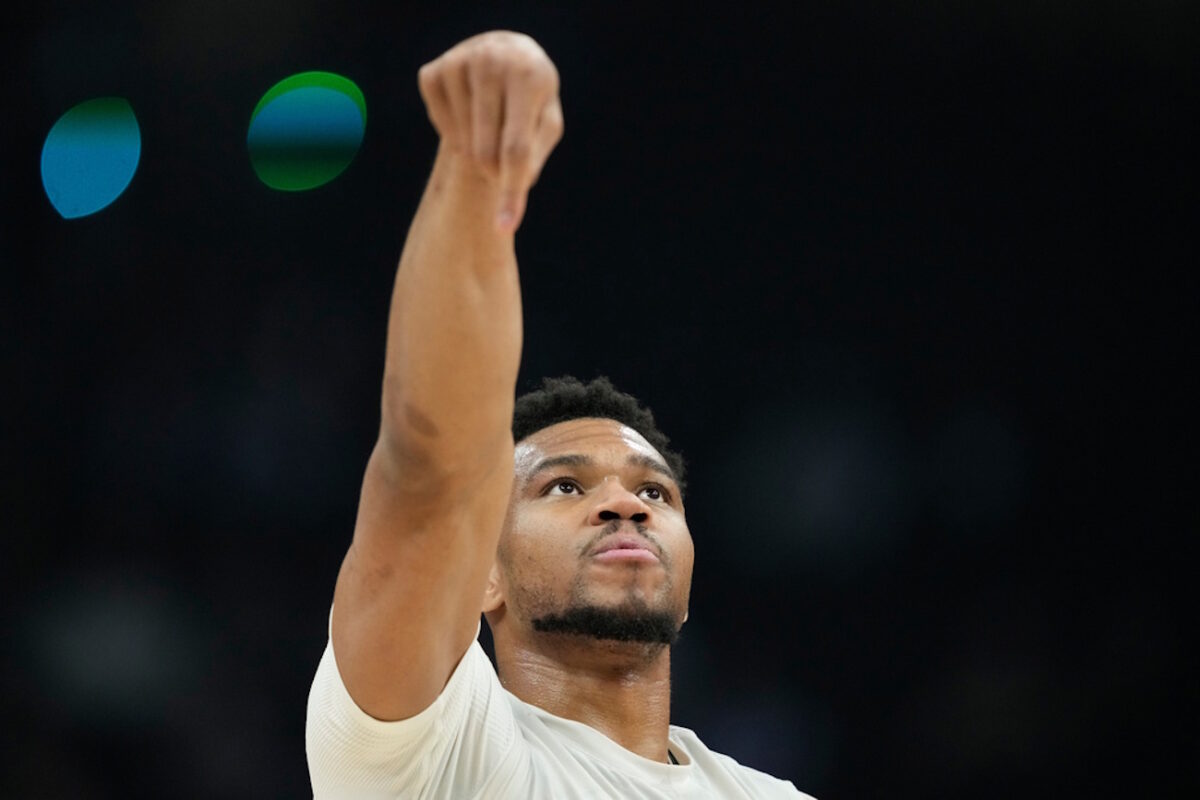Milwaukee Bucks' Giannis Antetokounmpo warms up before an NBA basketball game against the Phoenix Suns, Tuesday, March 10, 2026, in Milwaukee. (AP Photo
