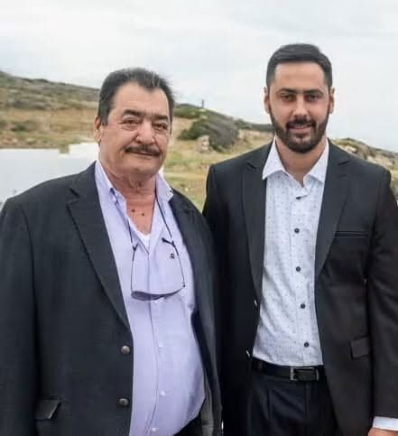 Πέθανε ο Γιάννης Σκοπελίτης