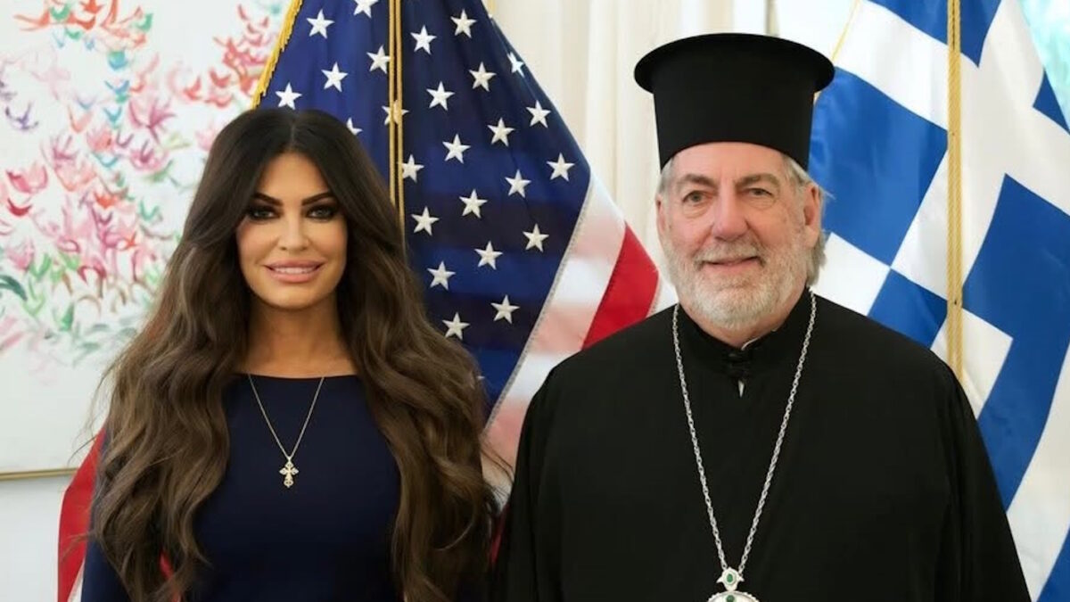 Γκιλφόιλ με τον Αρχιεπίσκοπο Μεγάλης Βρετανίας