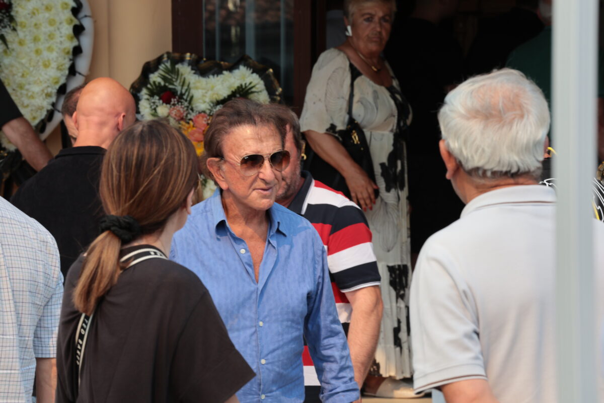 ΕΙΚΟΝΕΣ ΑΠΟ ΤΗΝ ΚΗΔΕΙΑ ΤΟΥ ΤΑΚΗ ΓΚΩΝΙΑ.(ΠΑΝΟΣ ΠΡΑΓΙΑΝΝΗΣ