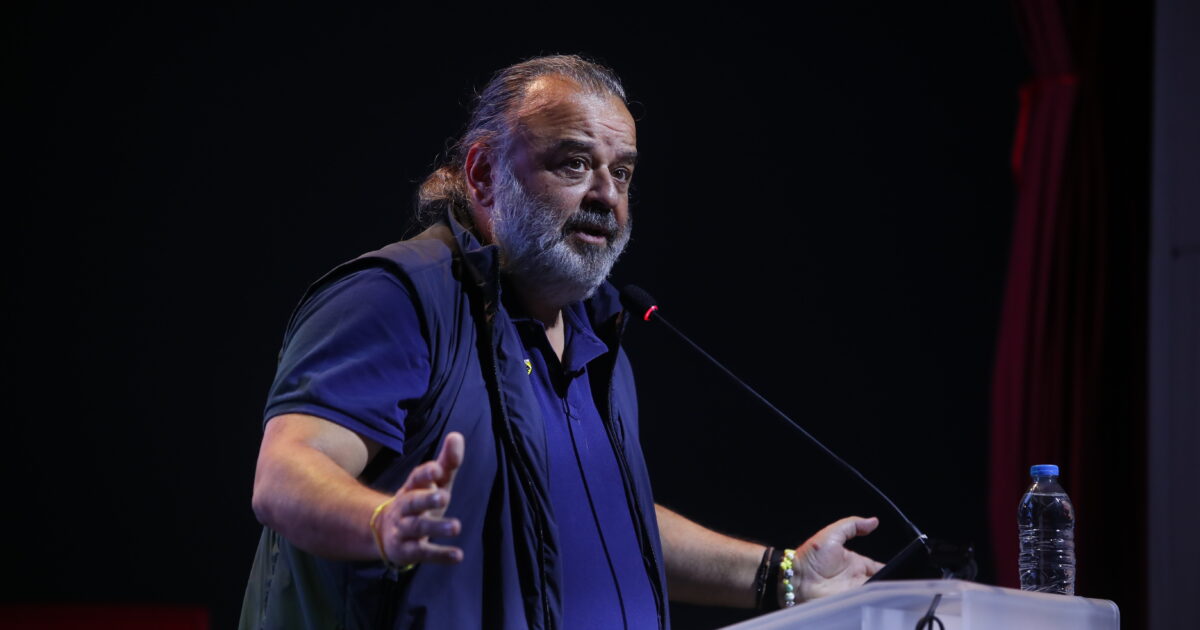Ηλιόπουλος: «Η ΑΕΚ θα είναι πάντα στο dna των προσφύγων – Πήρε το πρωτάθλημα κόντρα σε συστήματα»