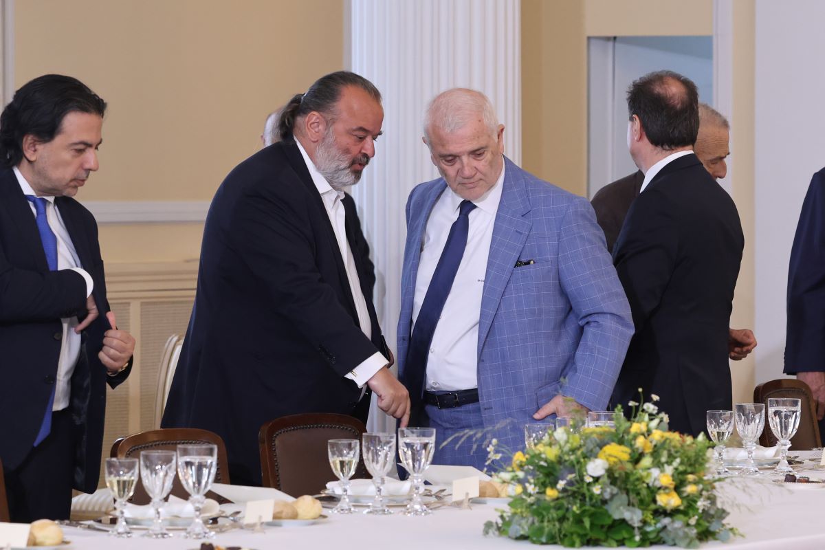 Γεύμα στο Προεδρικό προς τιμήν του προέδρου του Παναμά