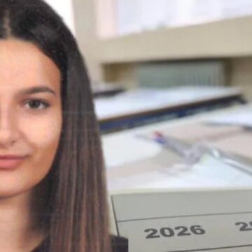 Η Ιωάννα Παπακώστα