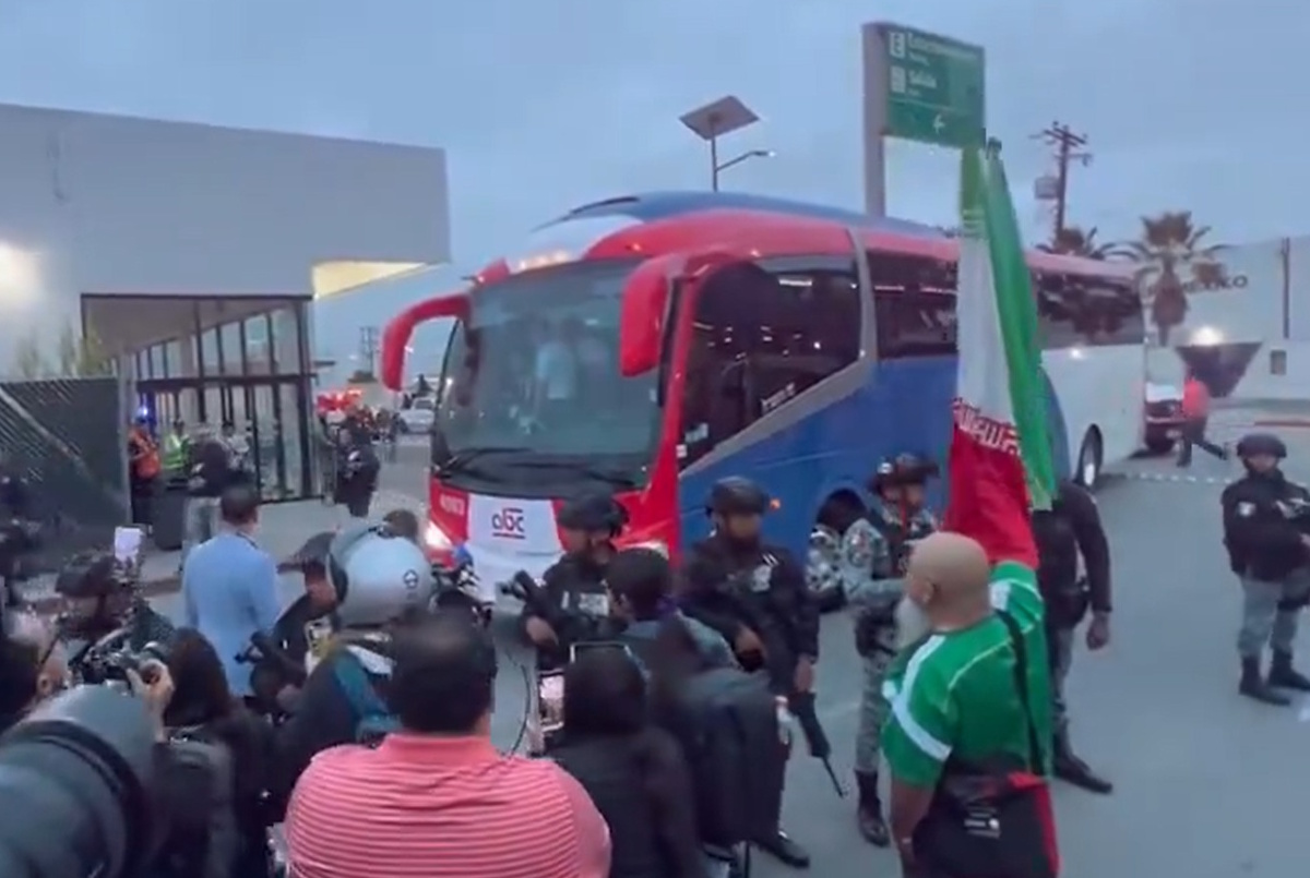 Το Ιράν έφτασε στο Μεξικό ενόψει Μουντιάλ με τέσσερις ώρες κ