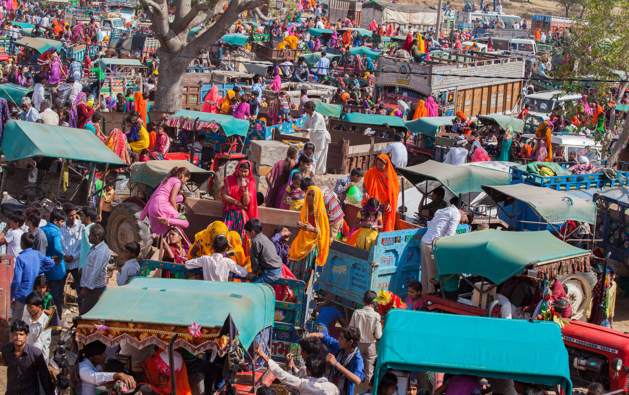 Jaipur, Rajasthan, India – March 24, 2014 : People specially villagers arrives at Chaksu Fair in Jaipur by various means of transporatation,