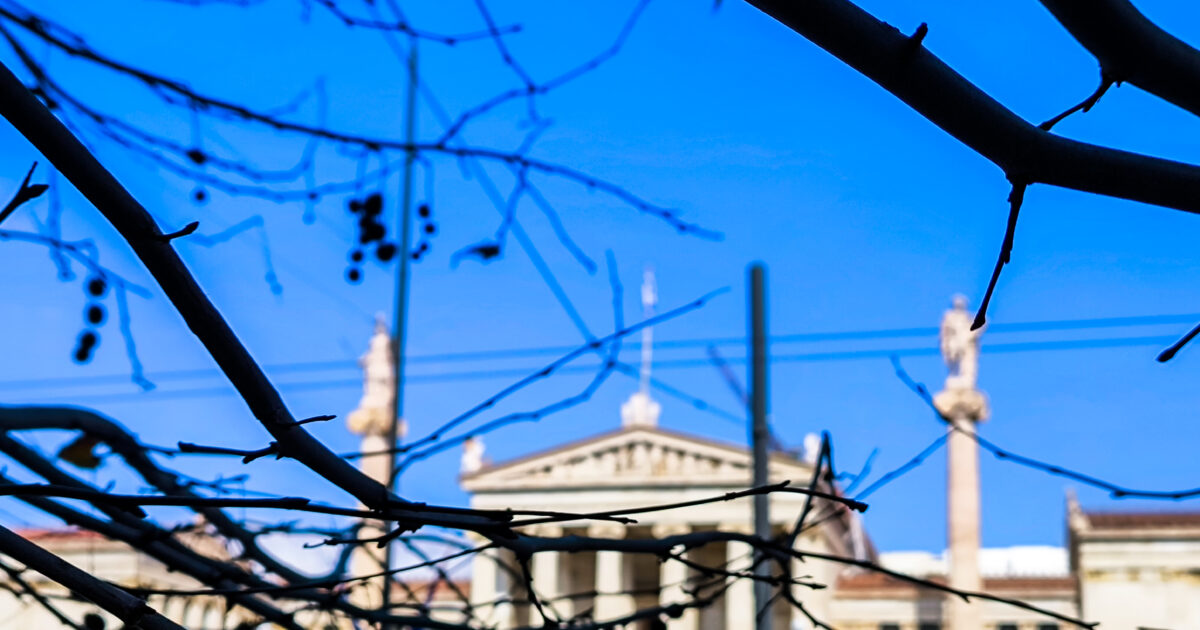 Καιρός αύριο: Αίθριος, κοντά στους 35 βαθμούς η θερμοκρασία
