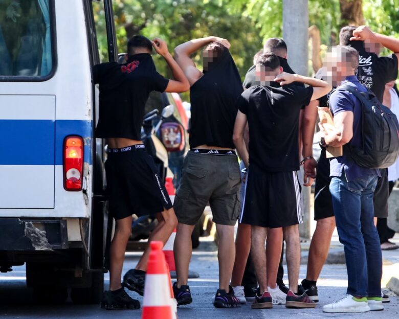Αιματηρή συμπλοκή στην Καλλιθέα