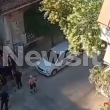 Φωτιά στην Καλλιθέα
