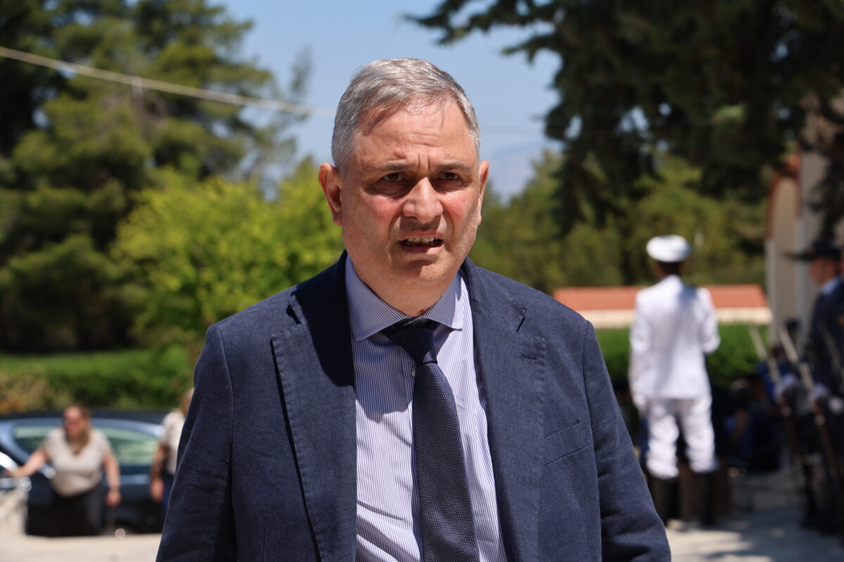 Εξόδιος ακολουθία του Γιώργου Σουφλιά στον Ιερό Ναό Ευαγγελισμού της Θεοτόκου στο κοιμητήριο Παπάγου. Δευτέρα 8 Ιουνίου 2026 (ΓΙΑΝΝΗΣ ΠΑΝΑΓΟΠΟΥΛΟΣ