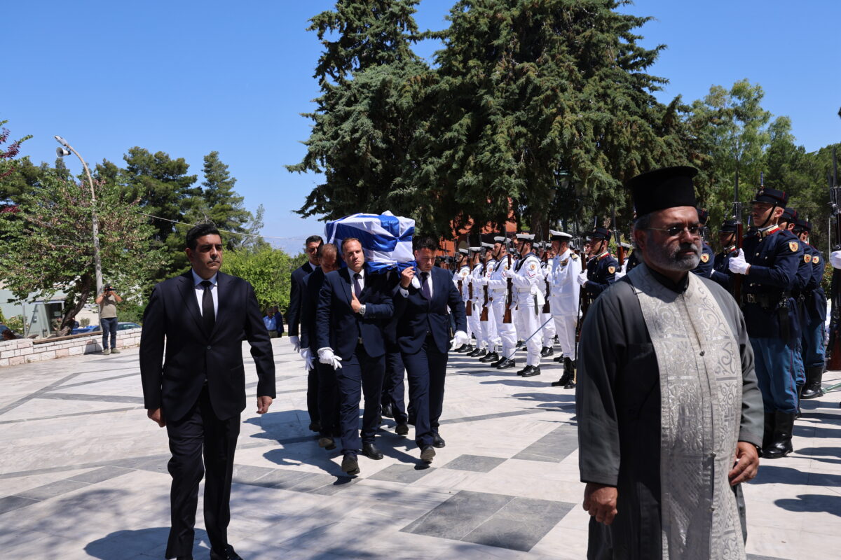 Κηδεία Γιώργου Σουφλιά