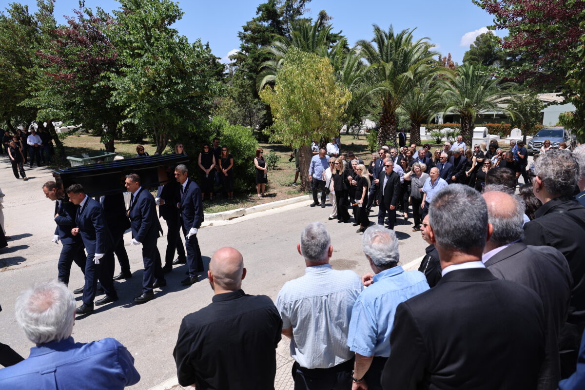 Κηδεία Γιώργου Σουφλιά