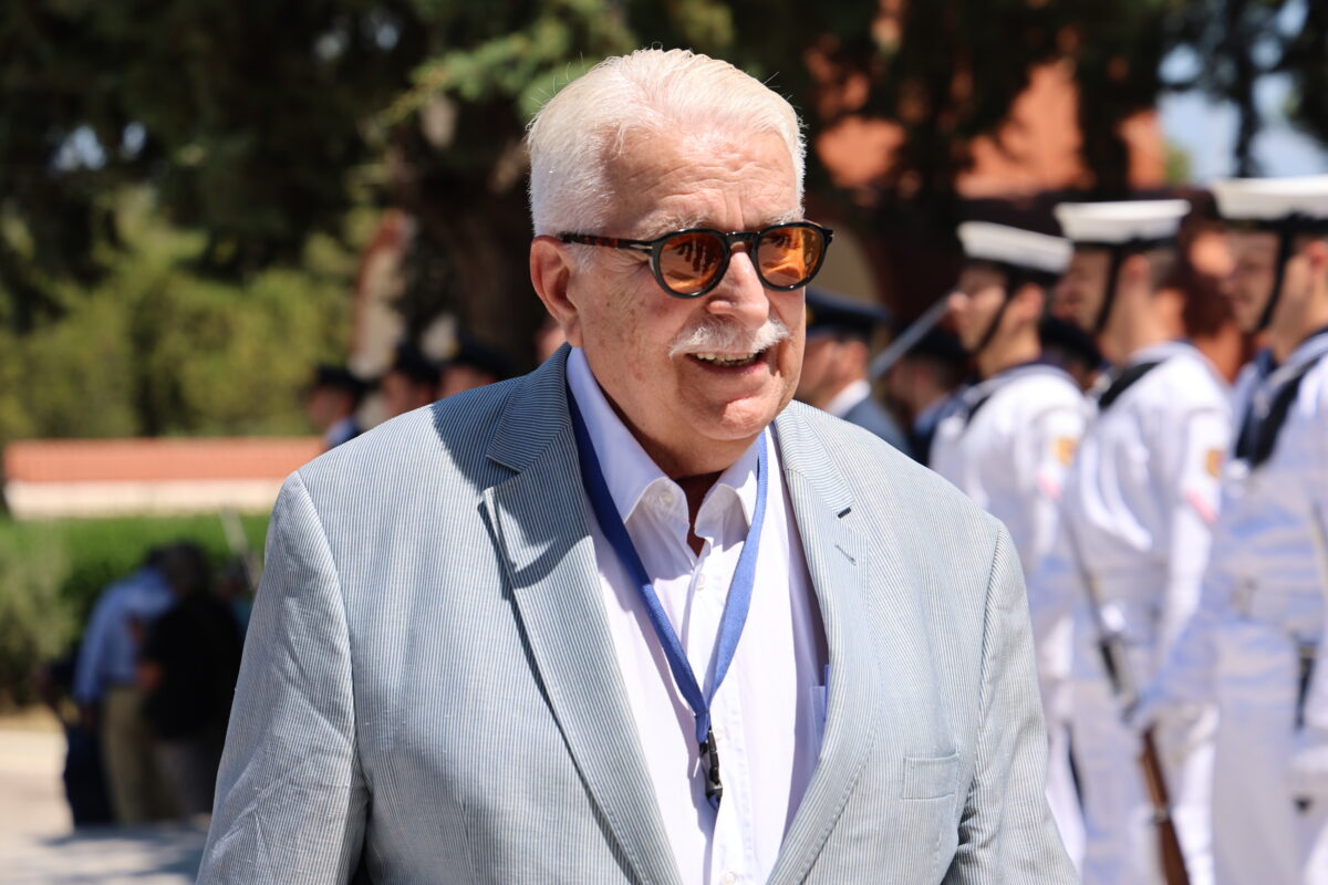 Εξόδιος ακολουθία του Γιώργου Σουφλιά στον Ιερό Ναό Ευαγγελισμού της Θεοτόκου στο κοιμητήριο Παπάγου. Δευτέρα 8 Ιουνίου 2026 (ΓΙΑΝΝΗΣ ΠΑΝΑΓΟΠΟΥΛΟΣ