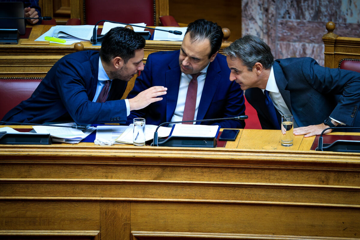 Κυρανάκης, Παπασταύροι, Μητσοτάκης