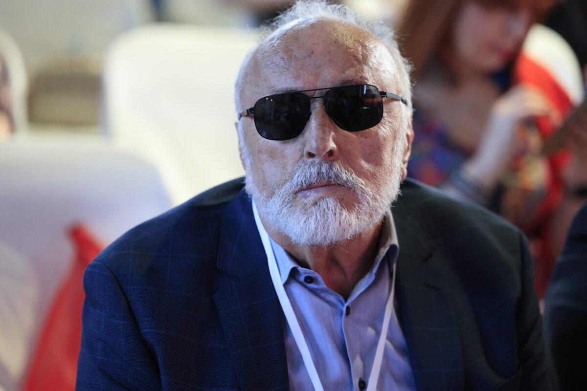 Κουρουμπλής