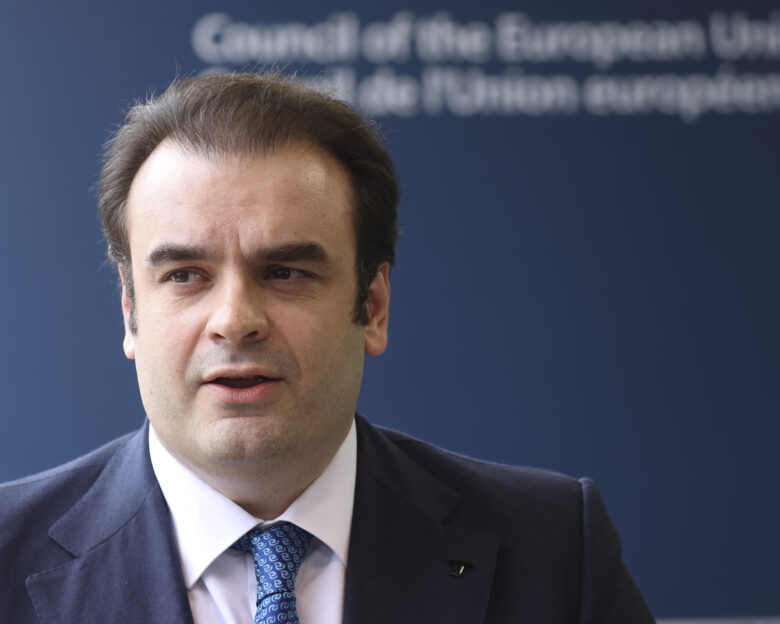 O Κυριάκος Πιερρακάκης
