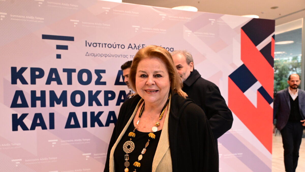 Λούκα Κατσέλη