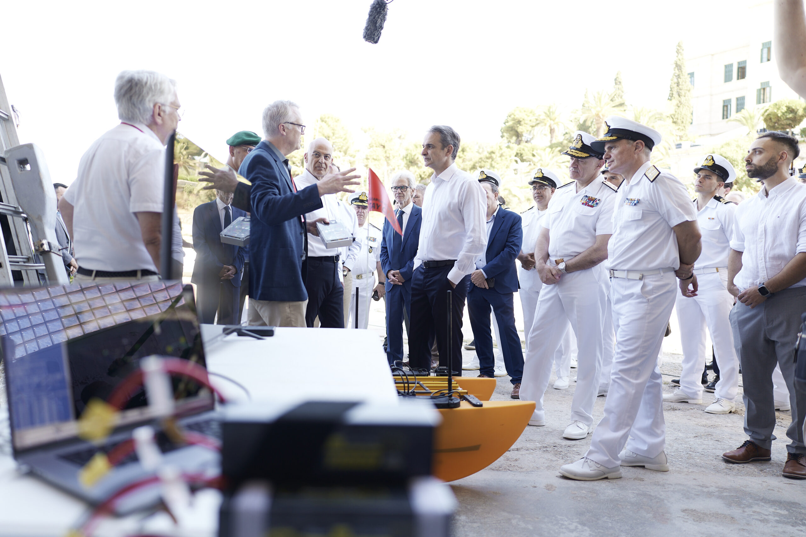 Ο Κυριάκος Μητσοτάκης στη Σχολή Ναυτικών Δοκίμων