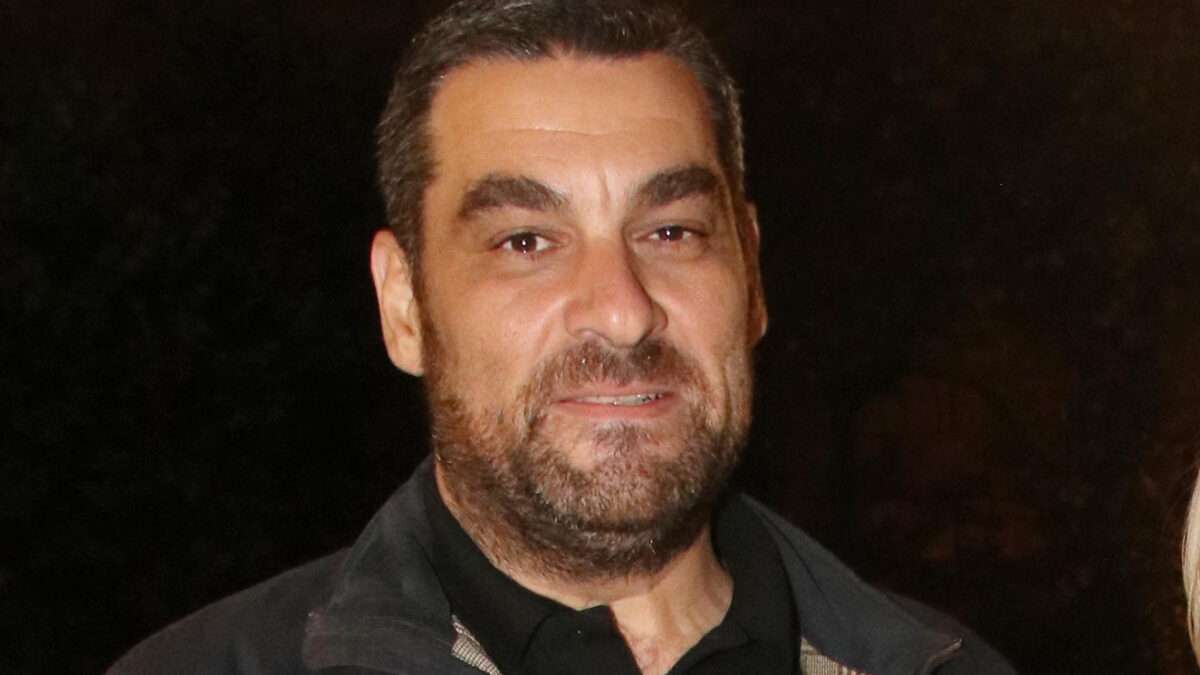 Μάνος Νιφλής