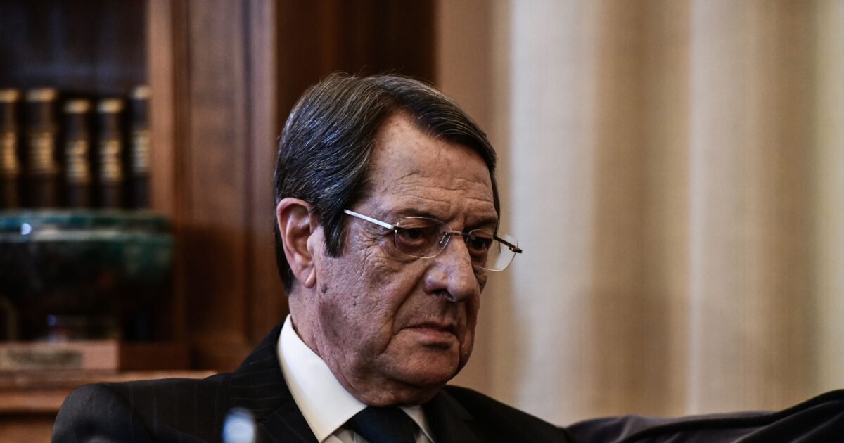 Κύπρος: Νίκος Αναστασιάδης, Ντμίτρι Ριμπολόβλεφ κι άλλα 13 πρόσωπα στο πόρισμα – φωτιά της Αρχής Διαφθοράς για το «Κράτος Μαφία»
