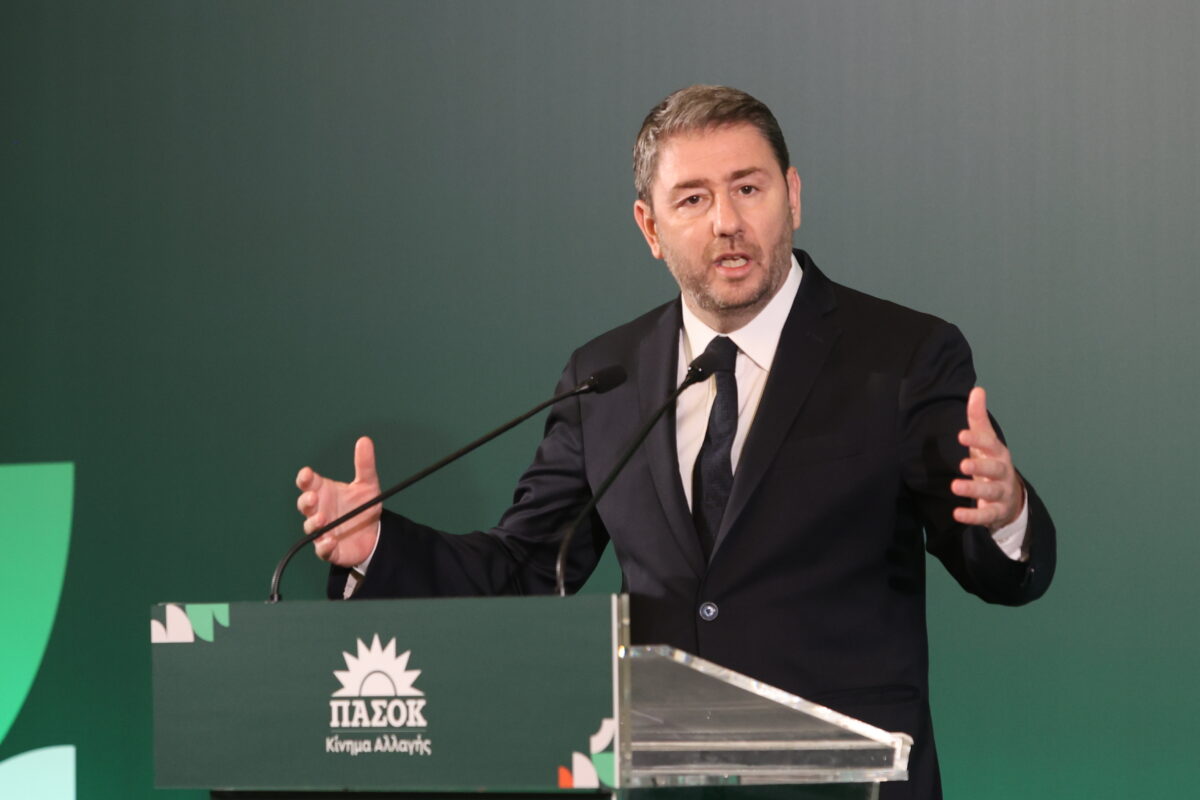 Νίκος Ανδρουλάκης: 30 Χρόνια από την Απεβίωση του Ανδρέα Παπανδρέου