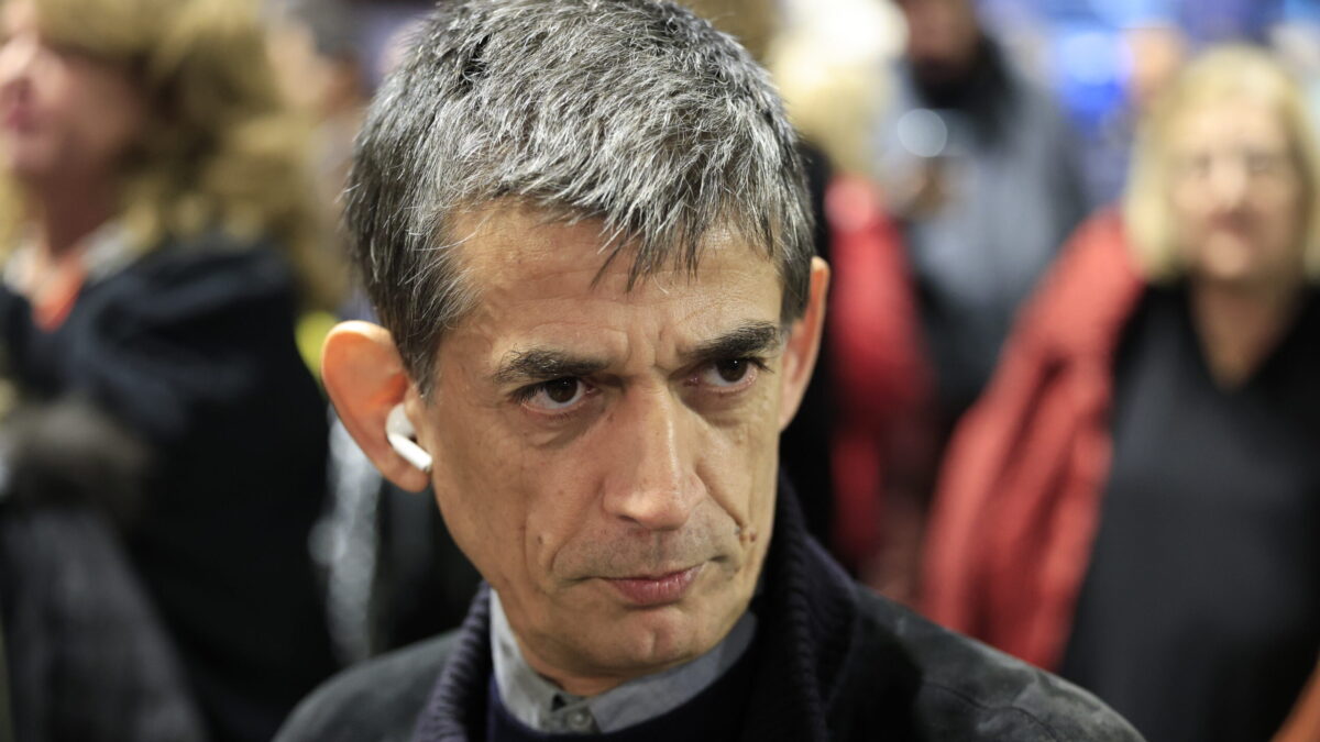Ο Νίκος Καρανίκας