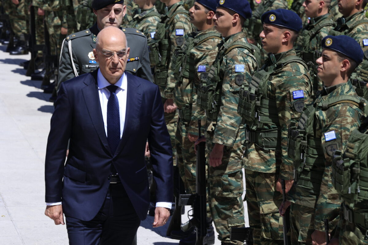 Νικος Δενδιας