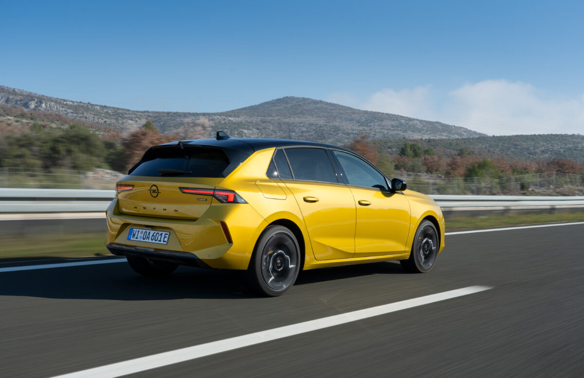 opel-astra-2026-
