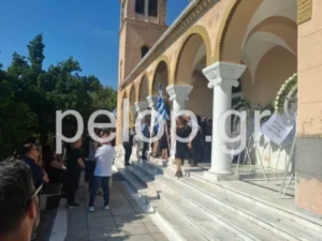 Κηδεία πατέρα και γιου στην Πάτρα