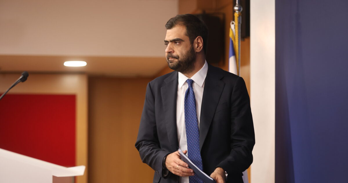 Μαρινάκης για τη δολοφονική επίθεση στη Θεσσαλονίκη: «Ήθελαν νεκρό και έχουμε νεκρό, η τρομοκρατία δεν θα νικήσει» – Live η ενημέρωση από τον κυβερνητικό εκπρόσωπο