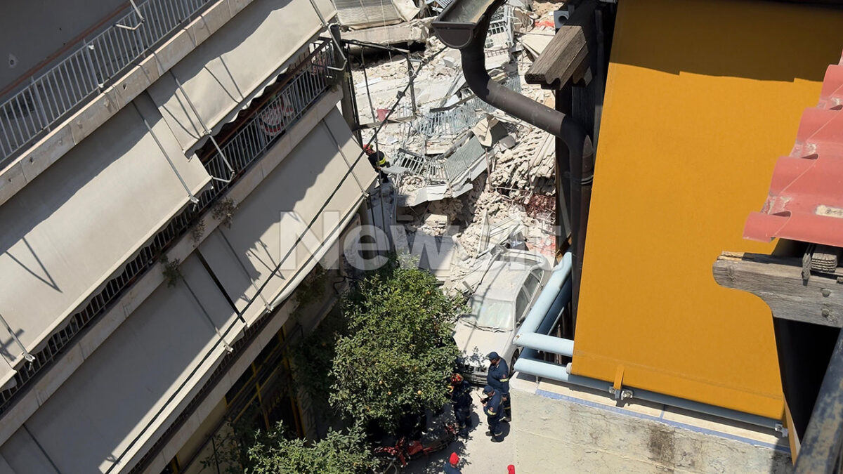 Κατάρρευση πολυκατοικίας στα Πετράλωνα: Πέντε προσαγωγές, συνεχίζονται οι έρευνες για εγκλωβισμένους