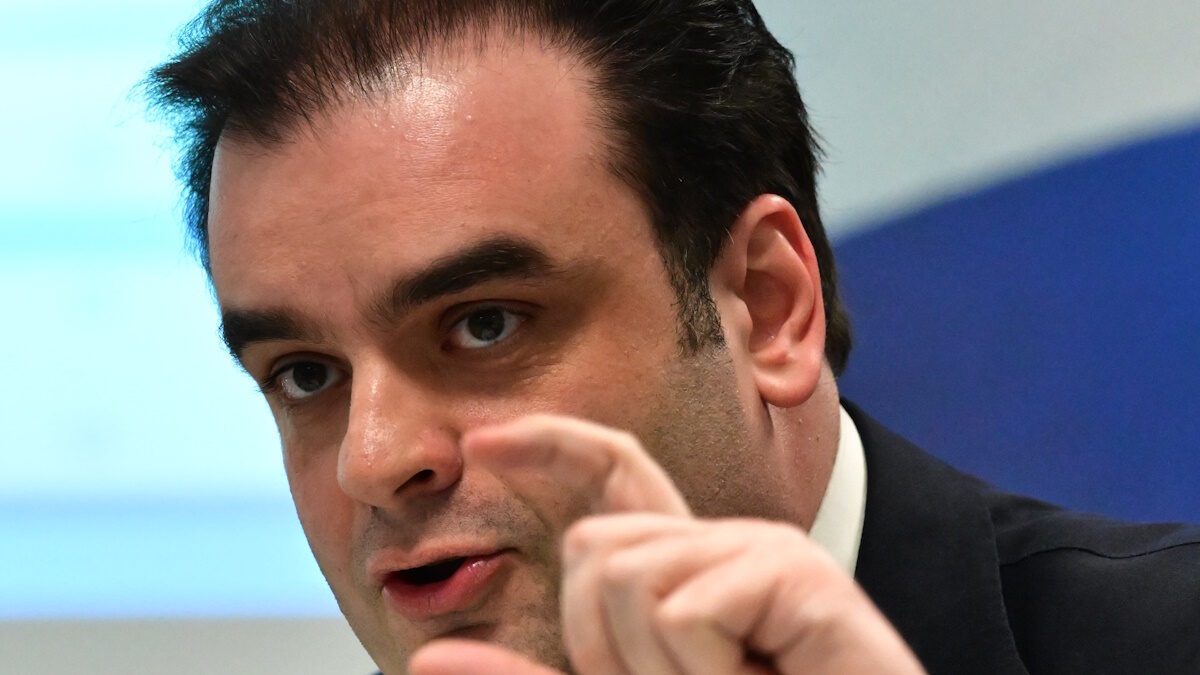 Συνέντευξη τύπου από τον υπουργό Εθνικής Οικονομίας και Οικονομικών Κυριάκο Πιερρακάκη, τους υφυπουργούς Θάνο Πετραλιά και Γιώργο Κώτσηρα και της Γενικής Γραμματέα Χρηματοπιστωτικού Τομέα και Διαχείρισης Ιδιωτικού Χρέους, Θεώνης Αλαμπάση, για την εξειδίκευση των μέτρων που ανακοίνωσε ο Πρωθυπουργός Κυριάκος Μητσοτάκης, Τετάρτη 22 Απριλίου 2026. (ΤΑΤΙΑΝΑ ΜΠΟΛΑΡΗ/EUROKINISSI)