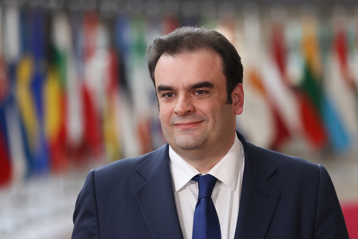Ο Πιερρακάκης στο Λουξεμβούργο για Eurogroup και ECOFIN – Η ατζέντα και το δείπνο με τον Γιούνκερ