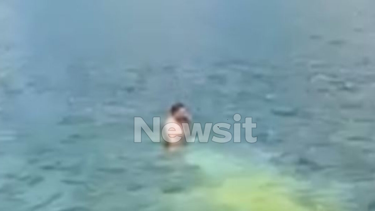 Μέτσοβο: Νέα βίντεο ντοκουμέντα μετά την πτώση του πυροσβεστικού ελικοπτέρου – Χειριστής κολυμπά γύρω από το βυθισμένο Bell