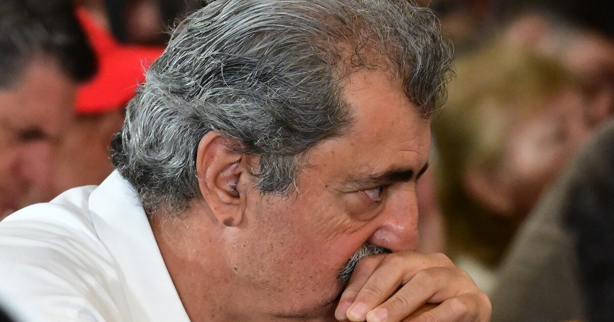 Πολάκης: «Καλώ όλους τους βουλευτές του ΣΥΡΙΖΑ να διαλέξουν με ποιον θα πάνε»