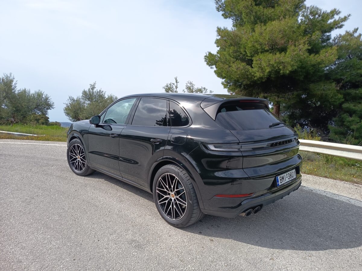 porsche-cayenne-e-hybrid