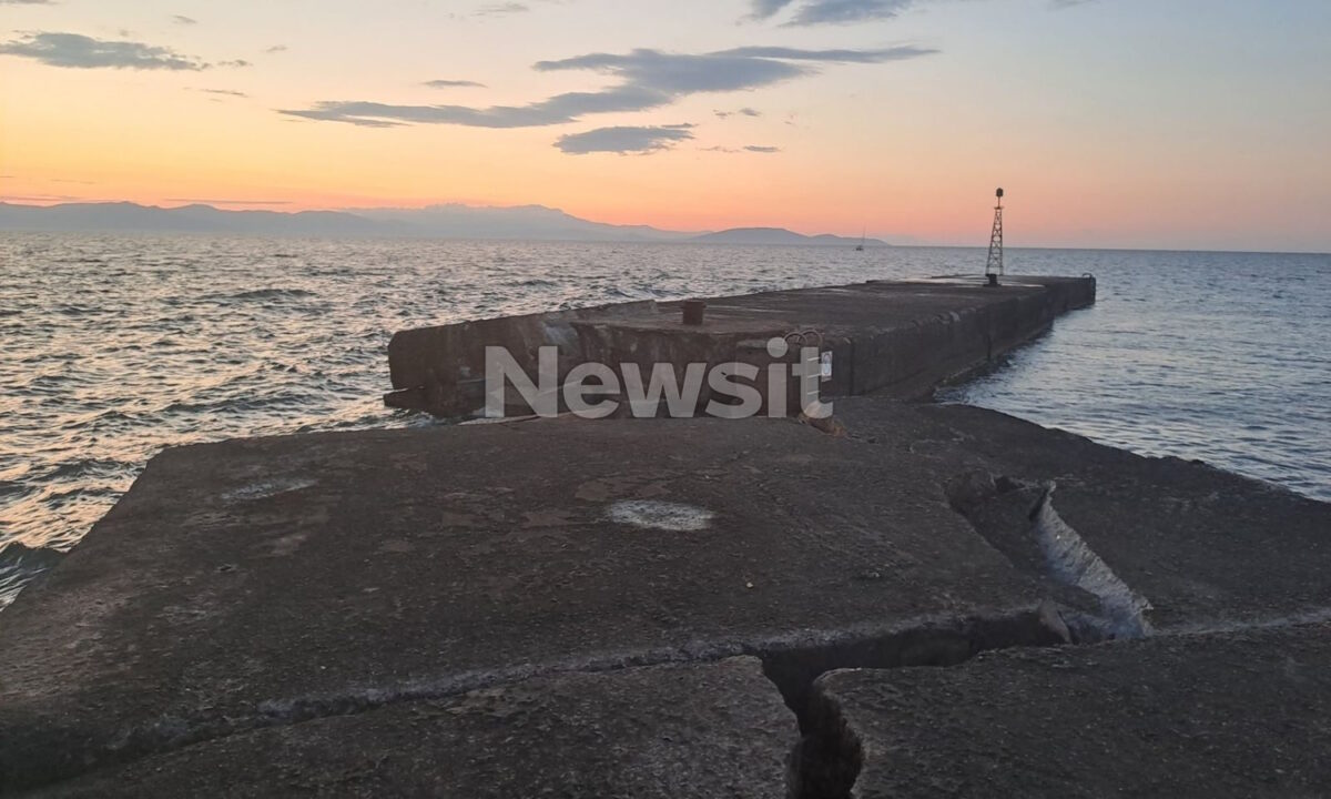 Ραφήνα: Πλοίο γεμάτος επιβάτες προσέκρουσε σε προβλήτα και τον έκοψε στα δύο, δείτε βίντεο