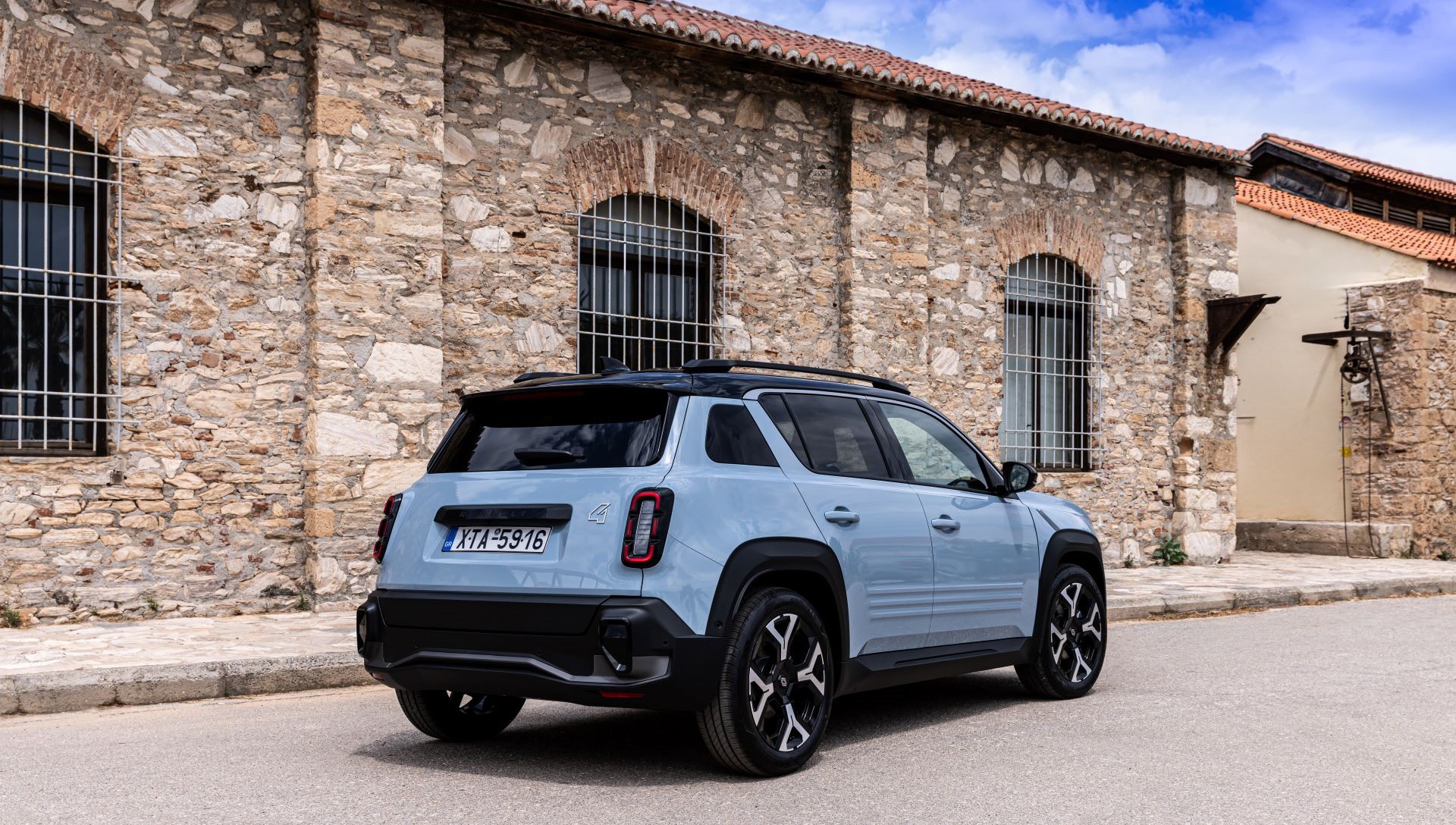 Μάθετε τα πάντα για το ολοκαίνουριο Renault 4 E-Tech electric