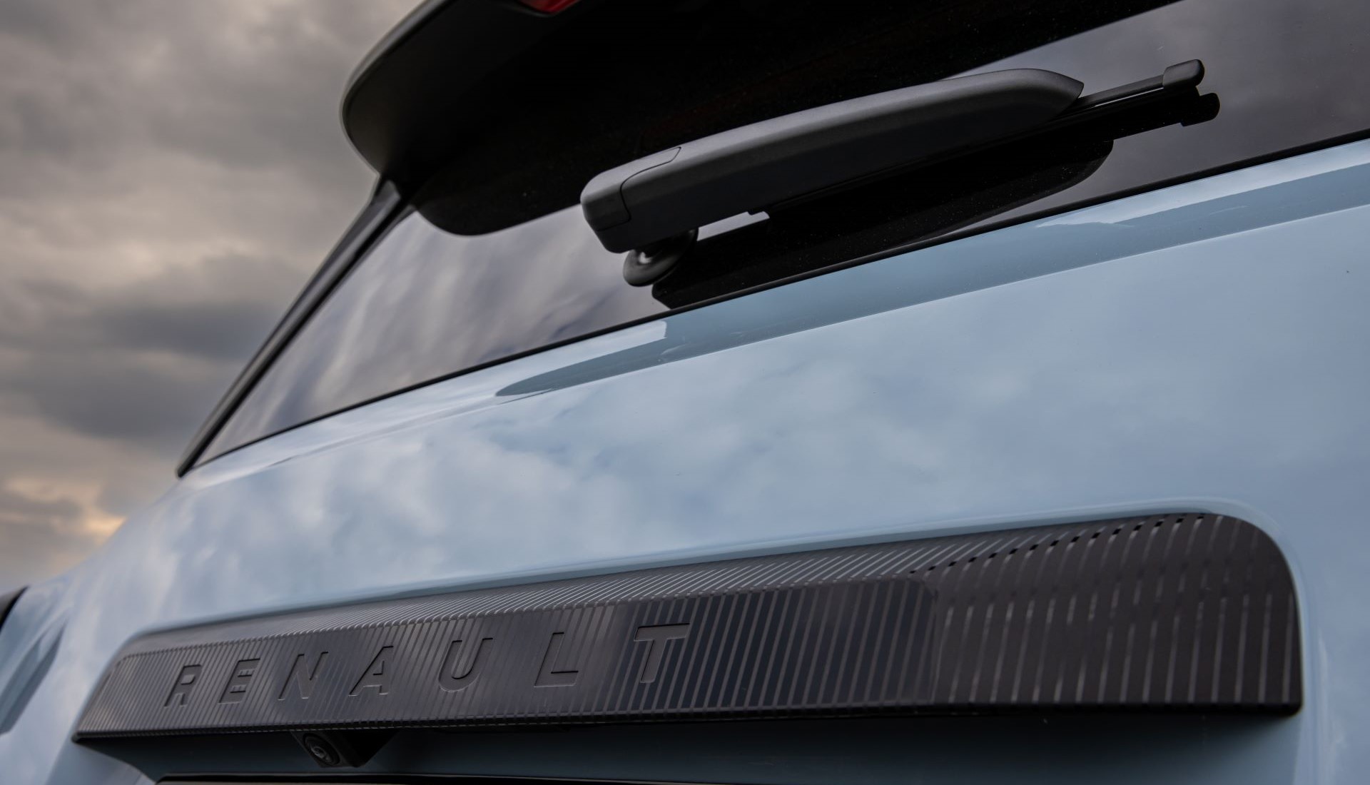 Μάθετε τα πάντα για το ολοκαίνουριο Renault 4 E-Tech electric