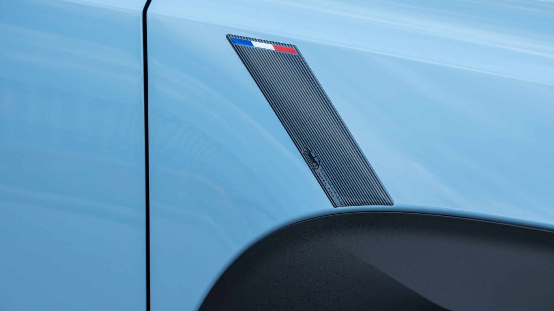 Μάθετε τα πάντα για το ολοκαίνουριο Renault 4 E-Tech electric
