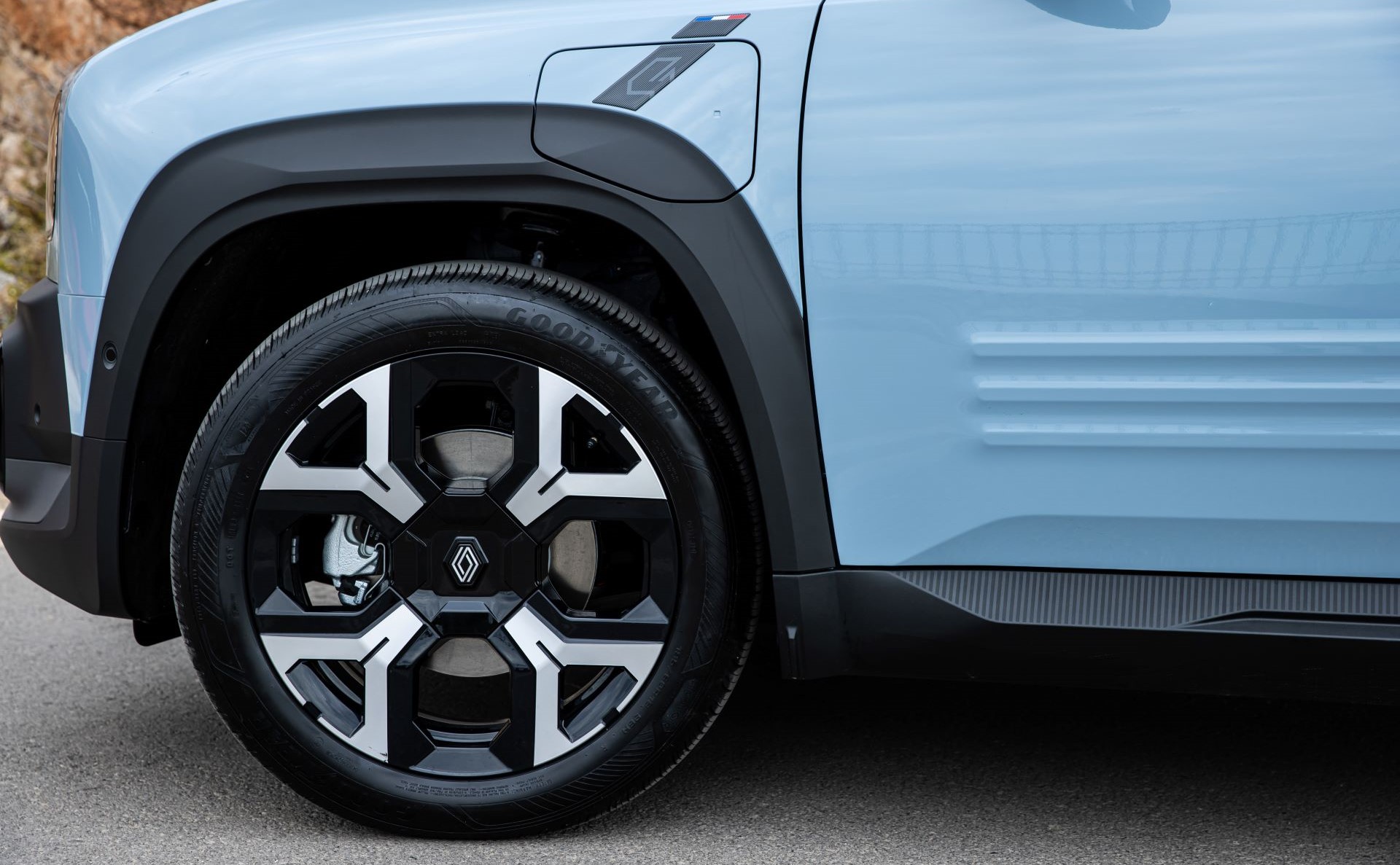 Μάθετε τα πάντα για το ολοκαίνουριο Renault 4 E-Tech electric