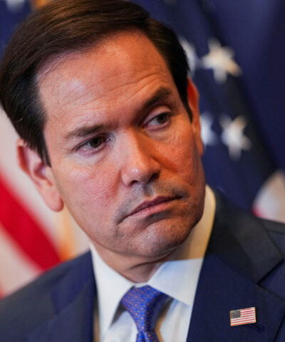 U.S. Secretary of State Marco Rubio looks on as he speaks with members of the media before departing for Bahrain International Airport after his visit to the Middle East to discuss the interim deal between the U.S. and Iran with Arab Gulf allies, in Manama, Bahrain, June 25, 2026. REUTERS/Eric Lee/Pool