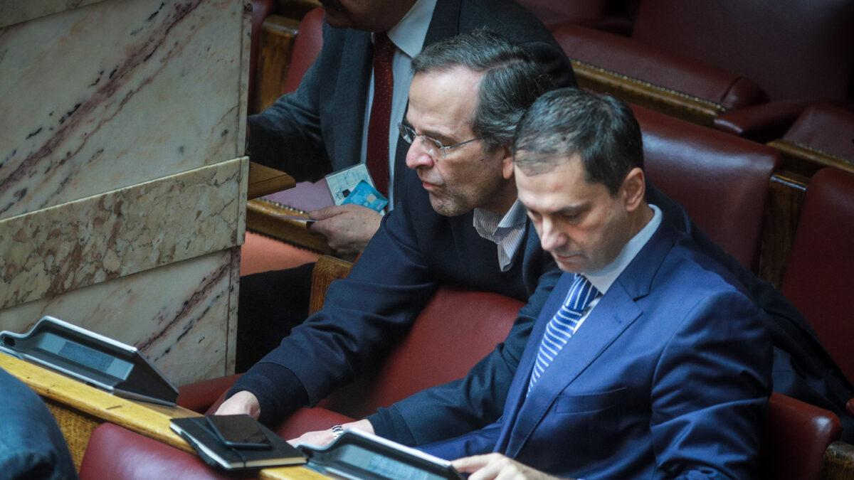 Σαμαράς και Θεοχάρης