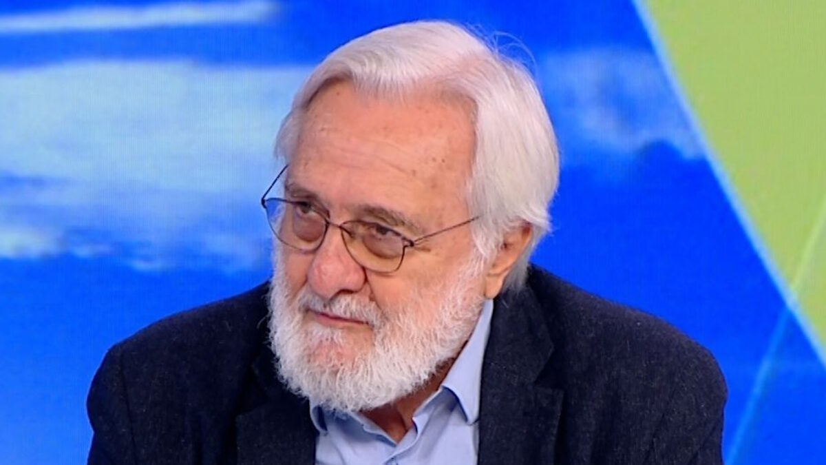 Ο Γιάννης Σμαραγδής κατά τη διάρκεια της συνέντευξης στο «Καλημέρα Ελλάδα»