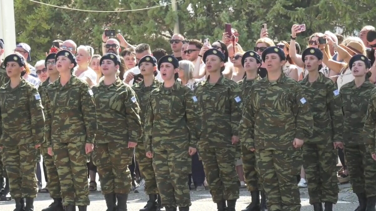 γυναίκες στρατός