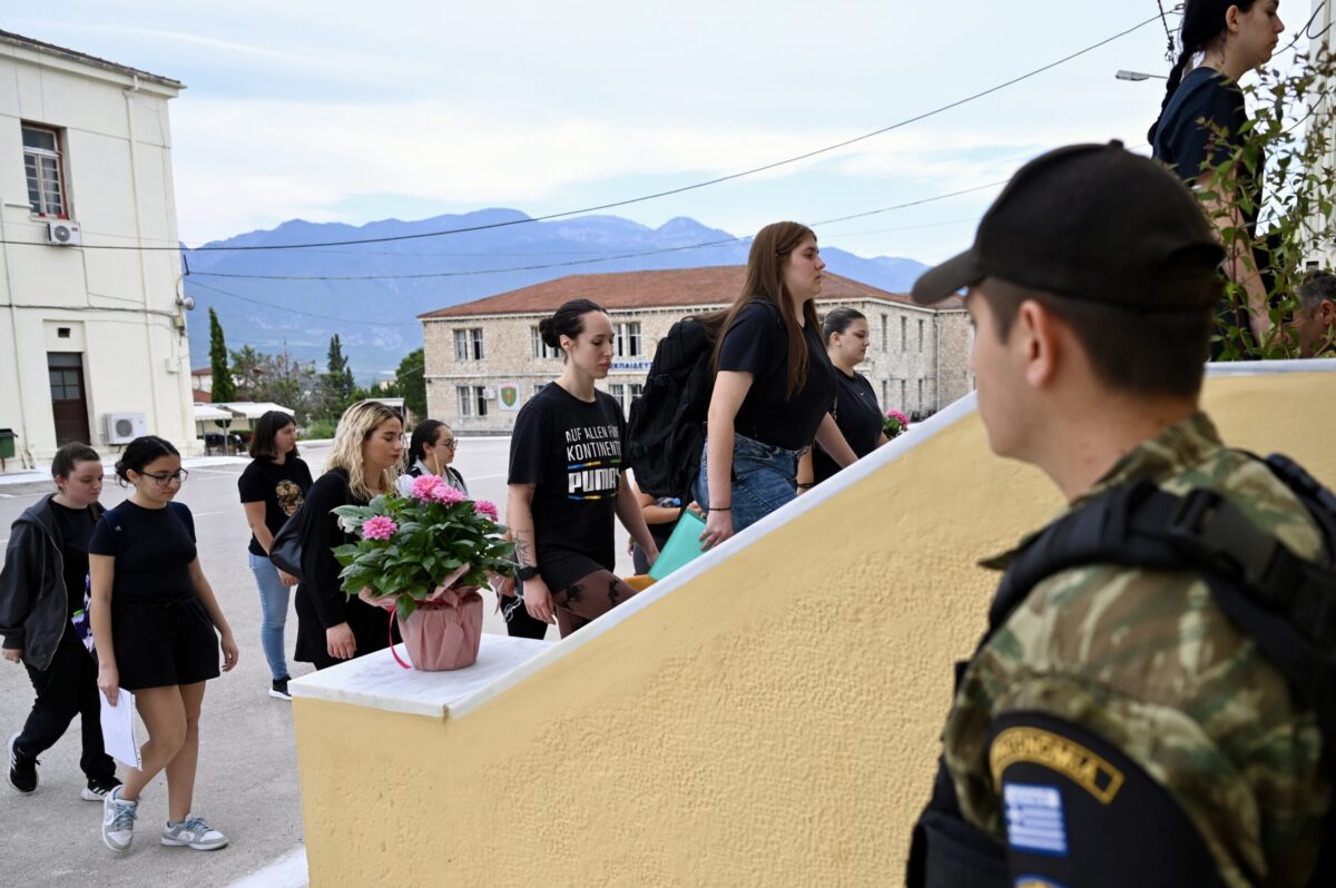 στρατός λαμία