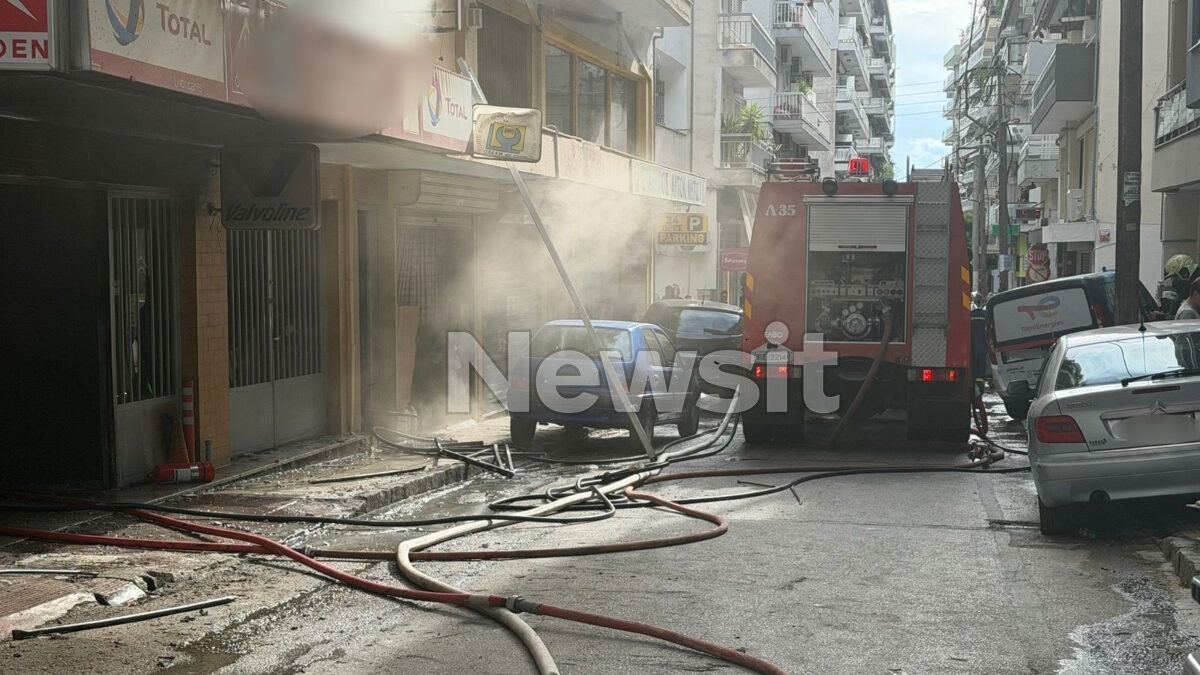 Φωτιά σε συνεργείο στη Θεσσαλονίκη