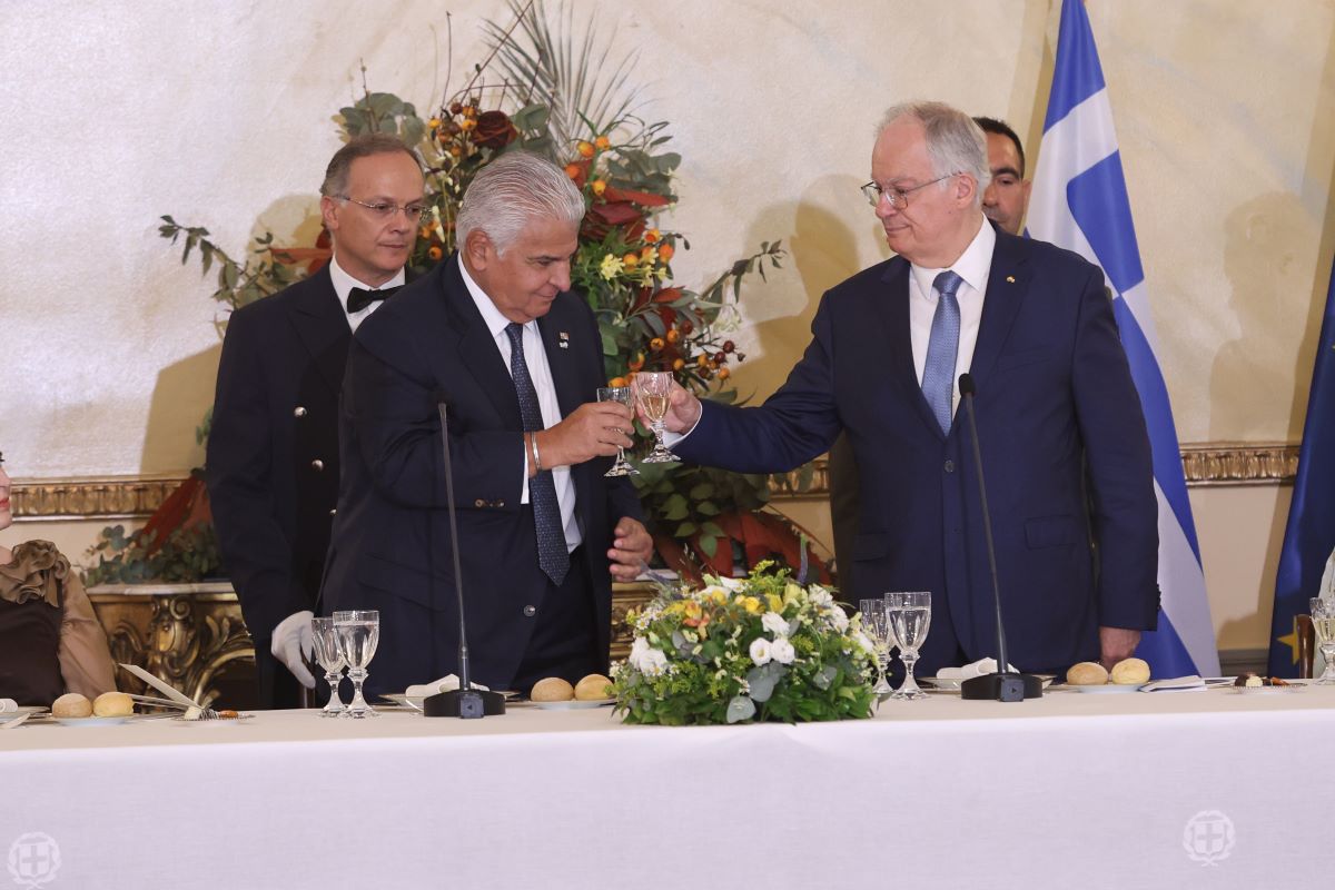 Ο Κωνσταντίνος Τασούλας με τον πρόεδρο του Παναμά