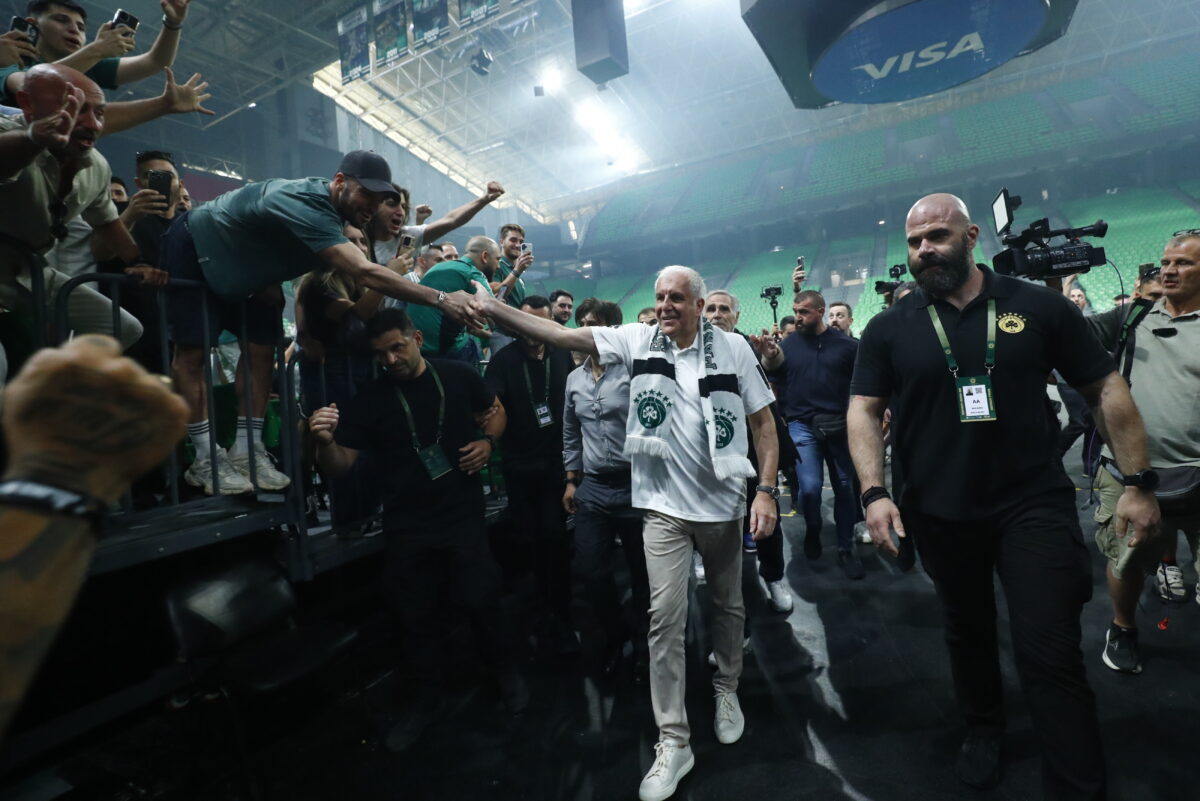 ΠΑΡΟΥΣΙΑΣΗ ΤΟΥ ΝΕΟΥ ΠΡΟΠΟΝΗΤΗ ΤΟΥ ΠΑΝΑΘΗΝΑΙΚΟΥ ΖΕΛΙΚΟ ΟΜΠΡΑΝΤΟΒΙΤΣ (ΣΤΕΛΙΟΣ ΣΤΕΦΑΝΟΥ