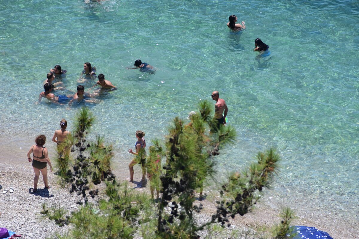 Καιρός: Νέα άνοδος της θερμοκρασίας σήμερα με 35 βαθμούς Κελ