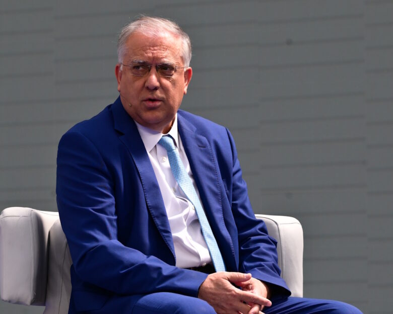 Ο υπουργός Ανάπτυξης και Επενδύσεων, Τάκης Θεοδωρικάκος στο Συνέδριο του ΟΤ